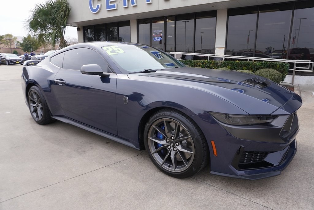 2025 Ford Mustang Coupe 