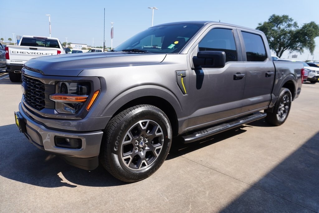 2024 Ford F-150 STX photo 3