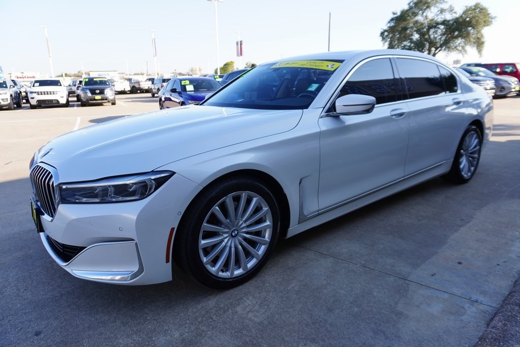 Used 2022 BMW 7 Series 740i Sedan