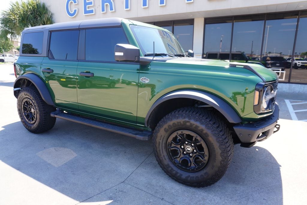 2024 Ford Bronco Wildtrak 4x4's photo