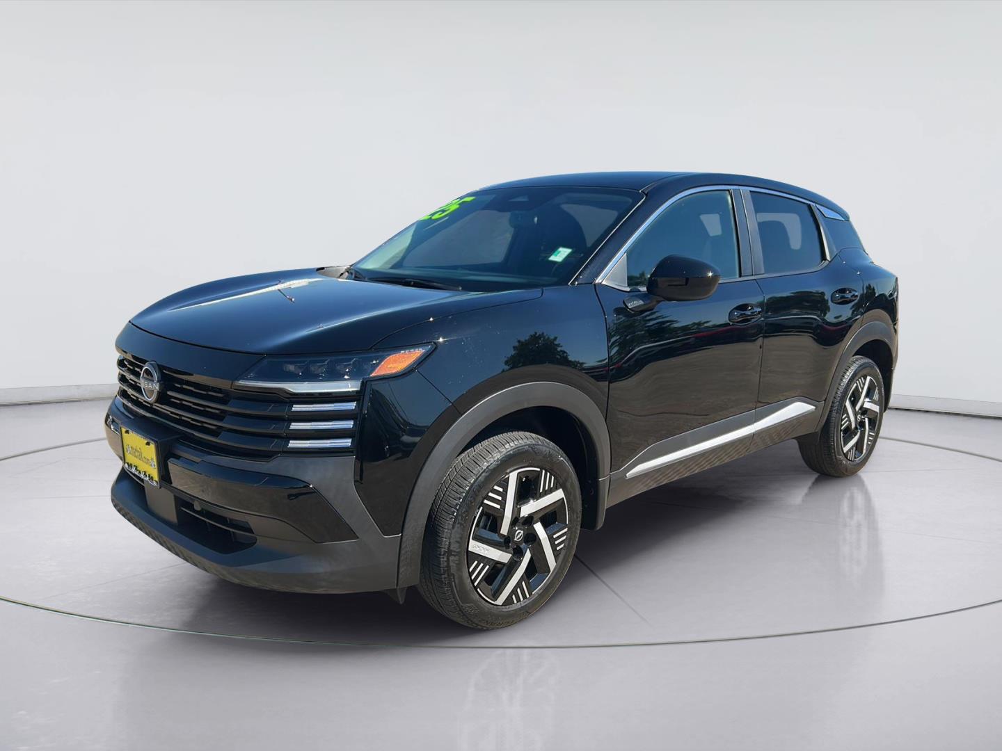 2025 Nissan Kicks