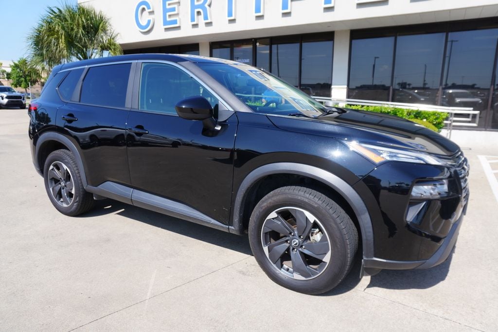 2025 Nissan Rogue SV AWD's photo