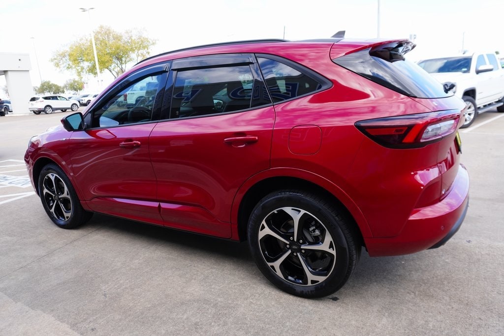 Used 2023 Ford Escape ST-Line Select SUV