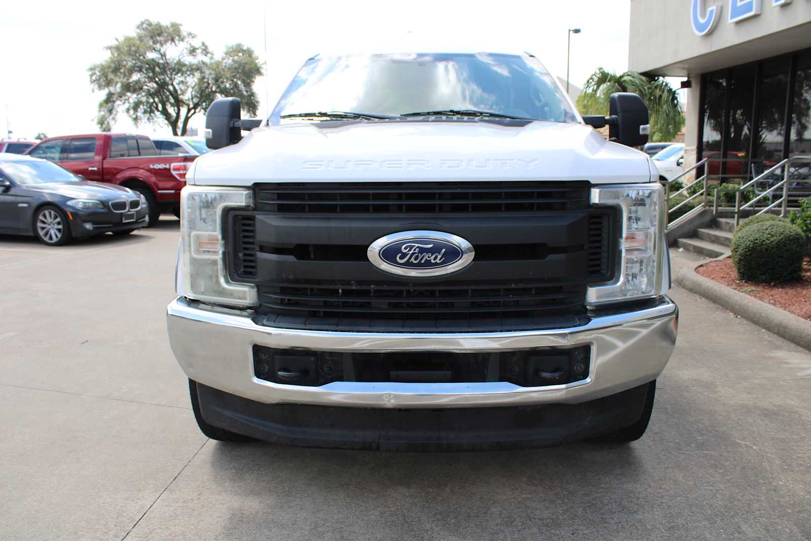 Used 2019 Ford F-250 Super Duty XL with VIN 1FT7W2B61KEG38256 for sale in Pasadena, TX