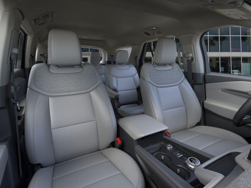 2026 Ford Explorer Active - Photo 10