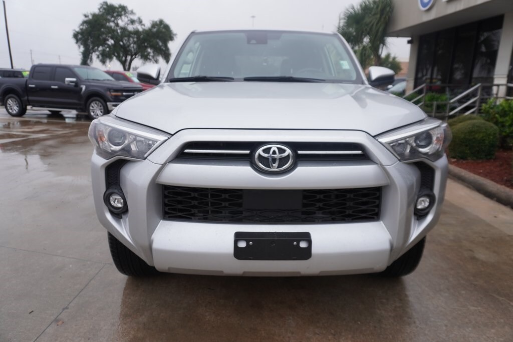 Used 2024 Toyota 4Runner SR5 SUV