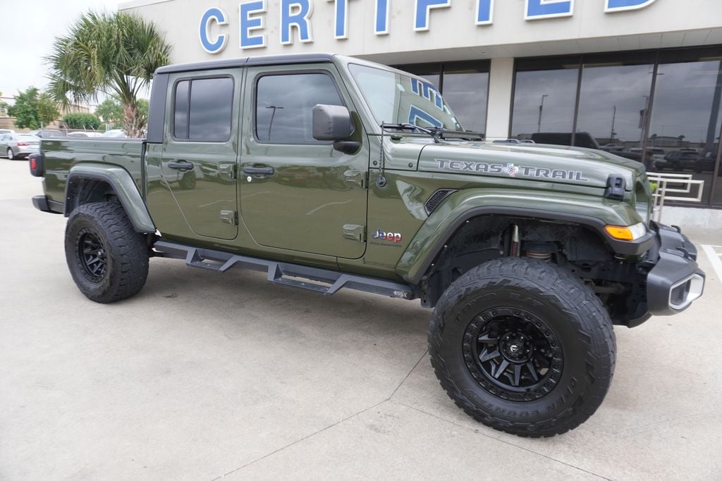 2023 Jeep Gladiator Texas Trail's photo