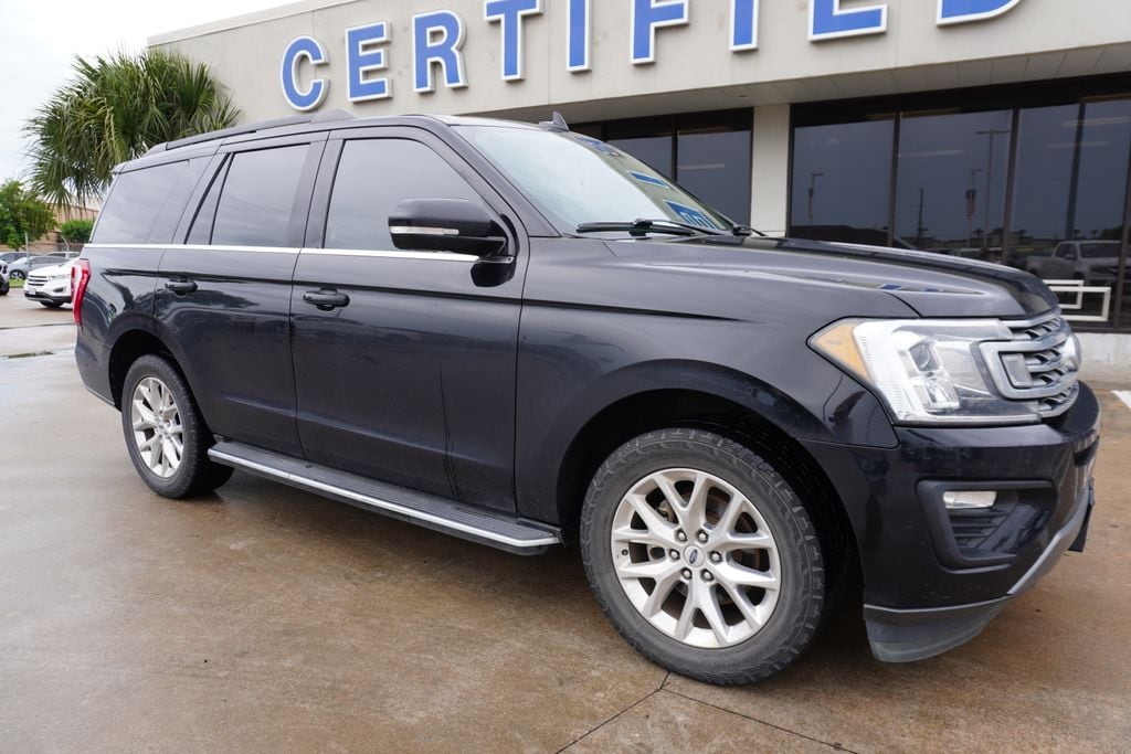 2021 Ford Expedition XLT's photo