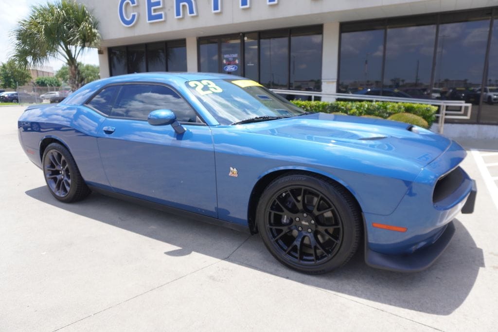 2023 Dodge Challenger R/T Scat Pack's photo