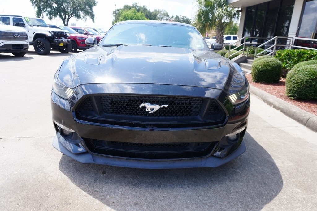 2015 Ford Mustang GT Premium photo 2