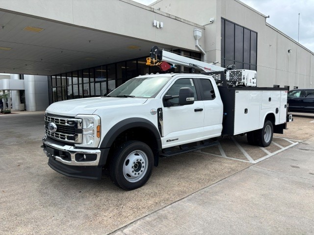 2026 Ford F-550 Chassis TRUCK 