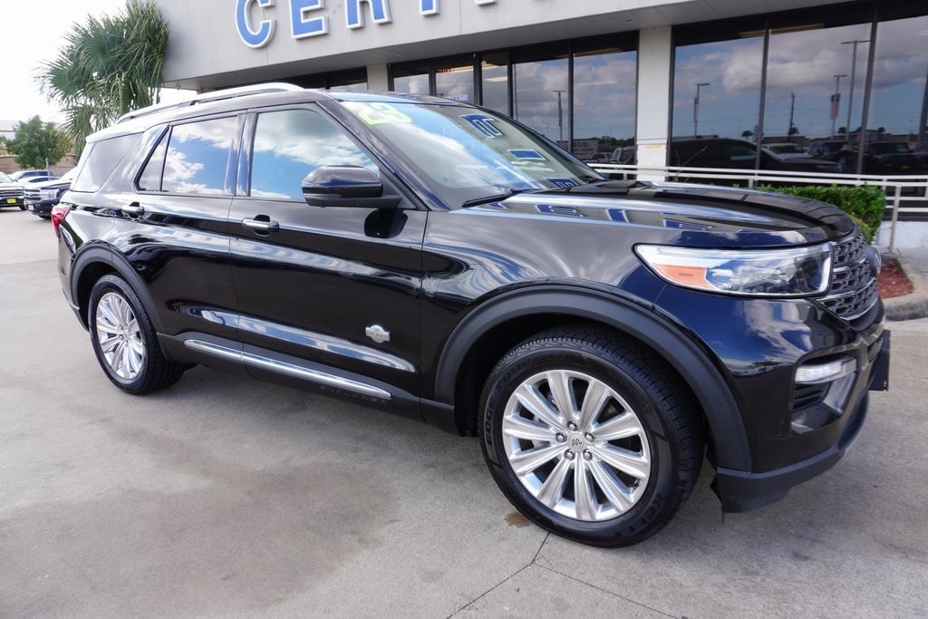 2023 Ford Explorer King Ranch's photo