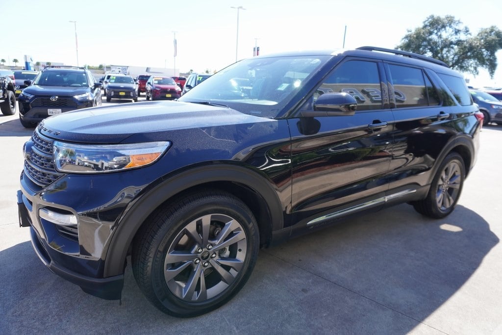 Used 2022 Ford Explorer XLT SUV