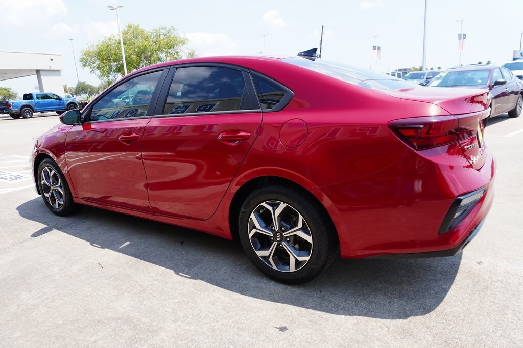 2021 Kia Forte LXS photo 4