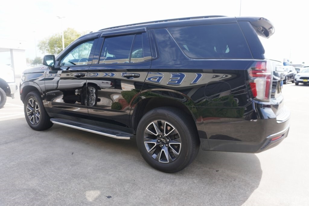 2021 Chevrolet Tahoe Z71 photo 3