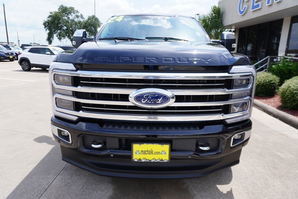 2024 Ford F-250 photo 2