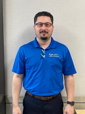 Staff member Lee Merlo from 7ce0f97a0991