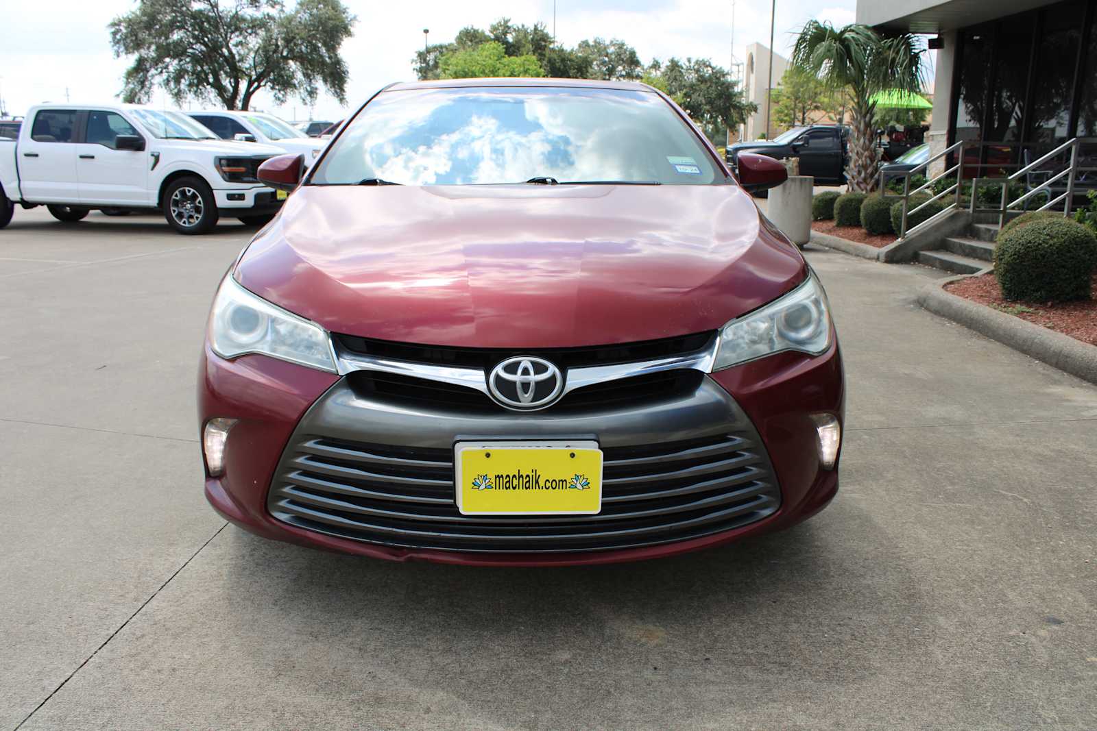 Used 2016 Toyota Camry XLE with VIN 4T1BF1FK8GU614136 for sale in Pasadena, TX