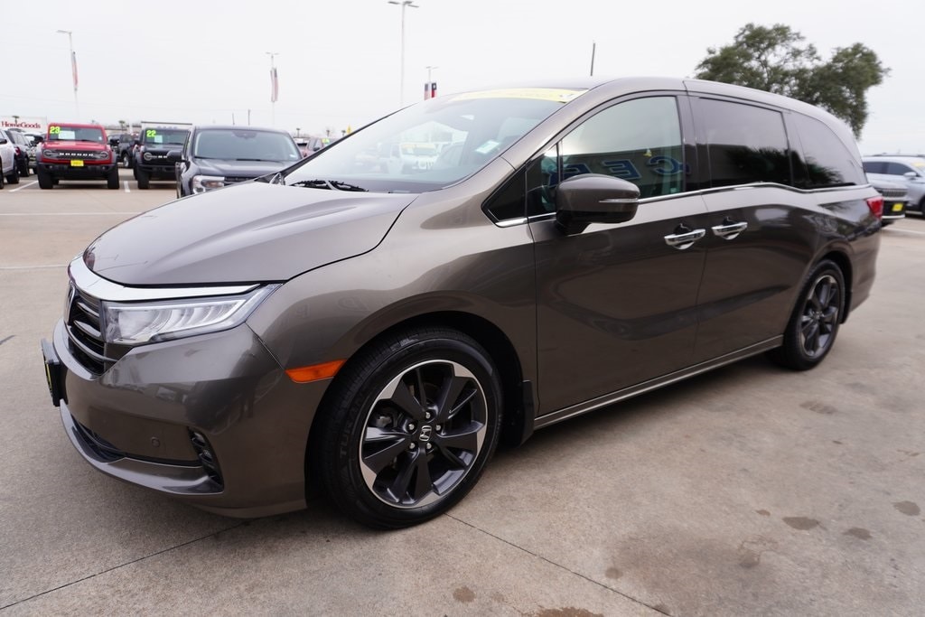 Used 2021 Honda Odyssey Elite Minivan/Van