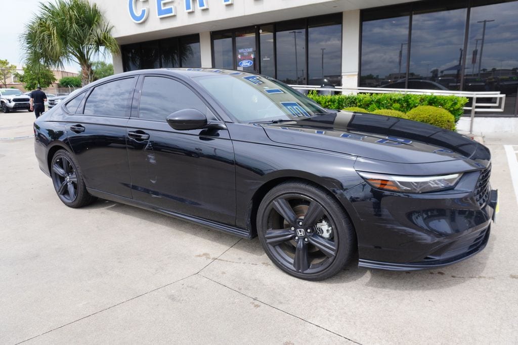 2023 Honda Accord Hybrid Sport-L's photo