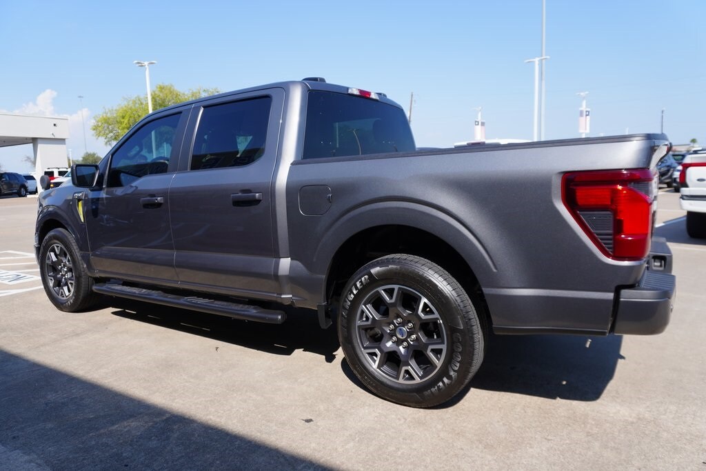 2024 Ford F-150 STX photo 4
