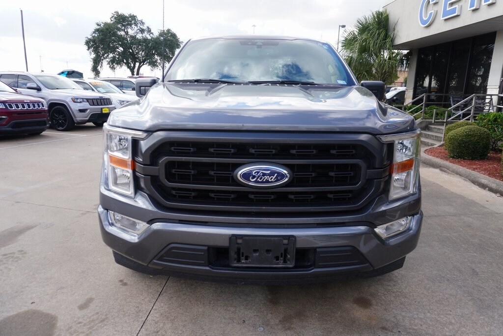 2021 Ford F-150 XLT photo 2