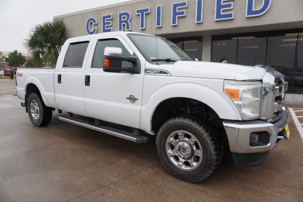 2015 Ford F-250 Super Duty XLT's photo
