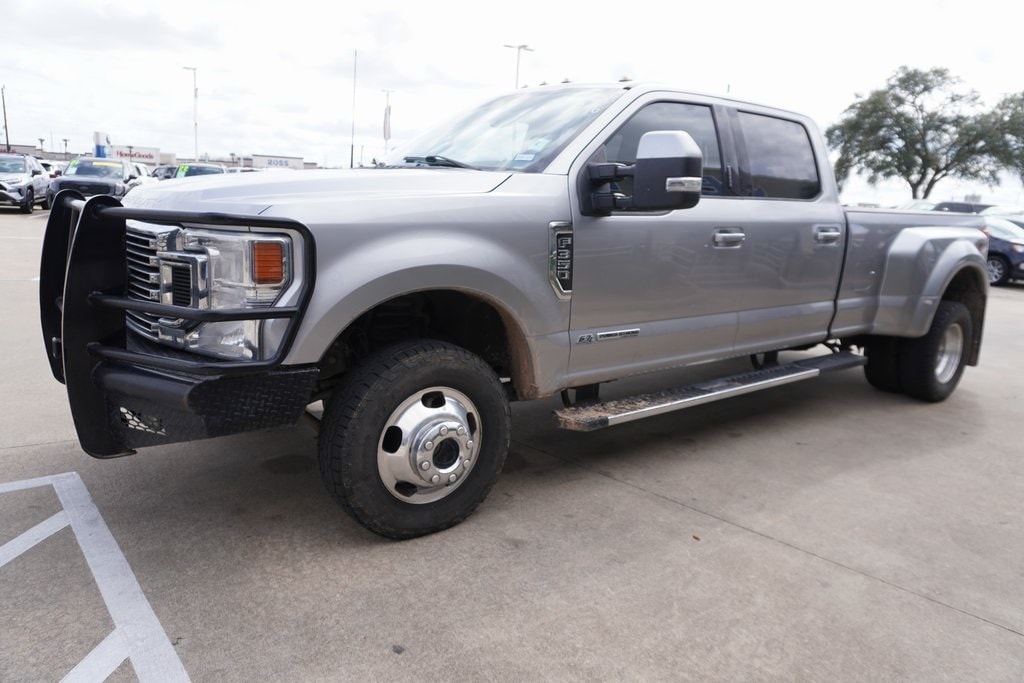 Used 2022 Ford F-350SD Lariat Truck