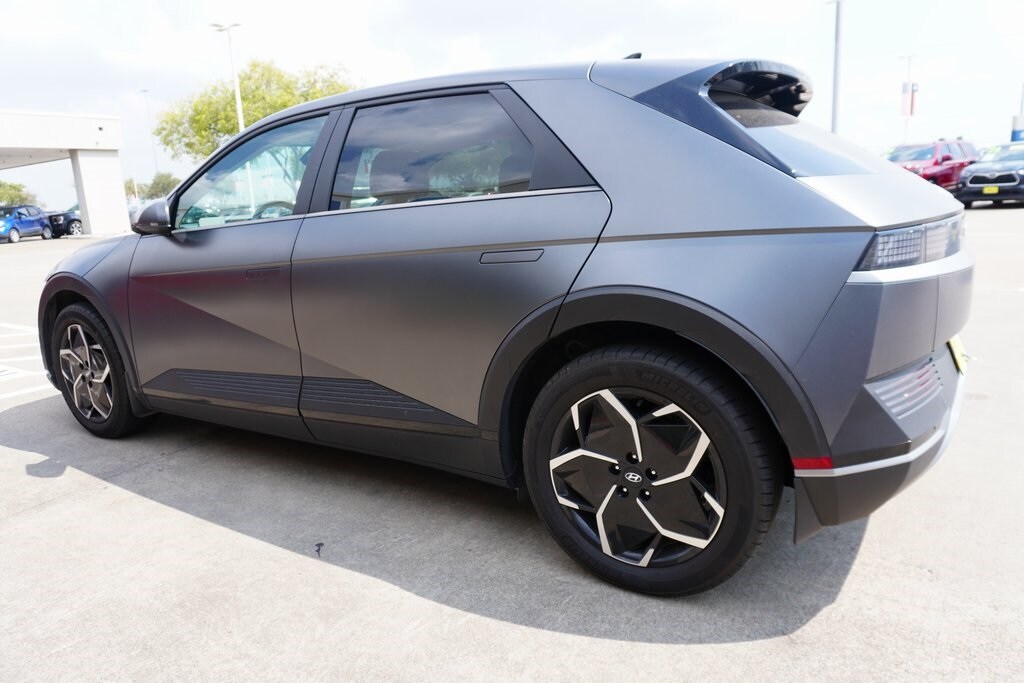 2023 Hyundai Ioniq 5 SEL photo 4