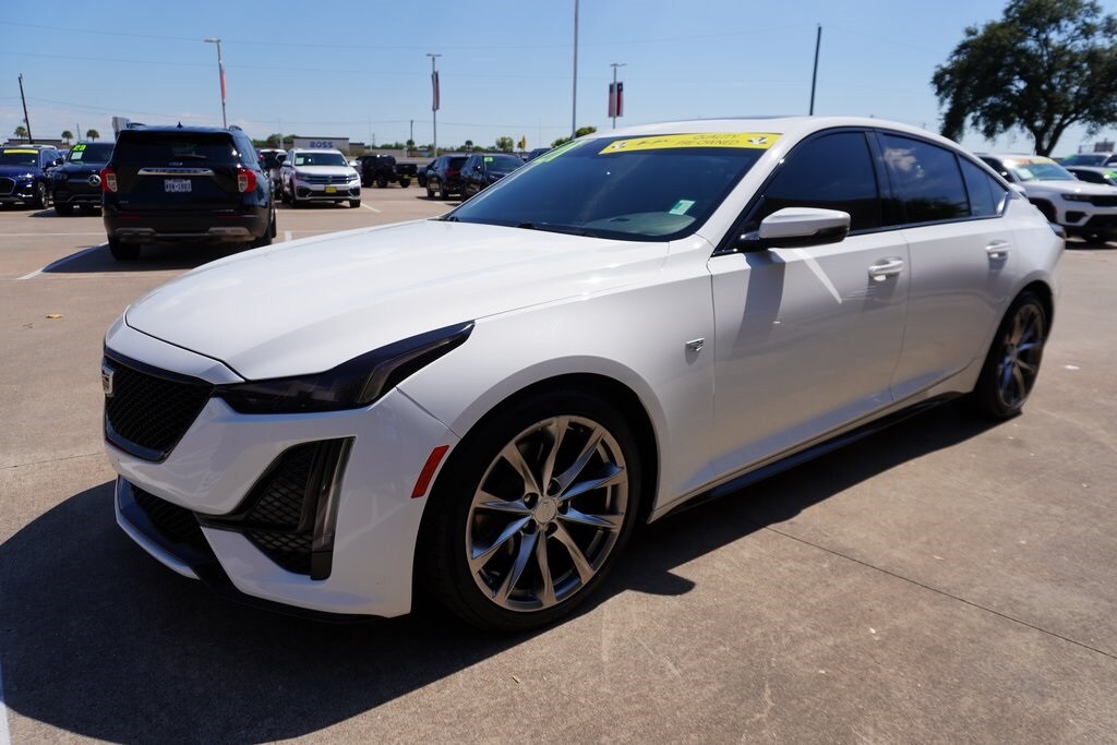 2021 Cadillac CT5 Sport photo 3
