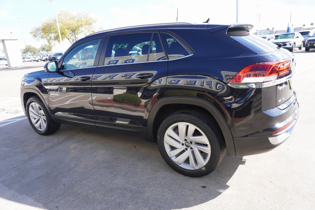 Used 2022 Volkswagen Atlas Cross Sport 3.6L V6 SE w/Technology SUV