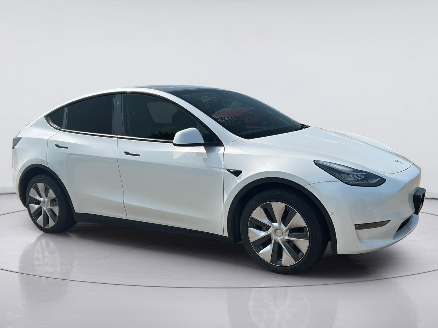 2021 Tesla Model Y Long Range Dual Motor All-Wheel Drive's photo