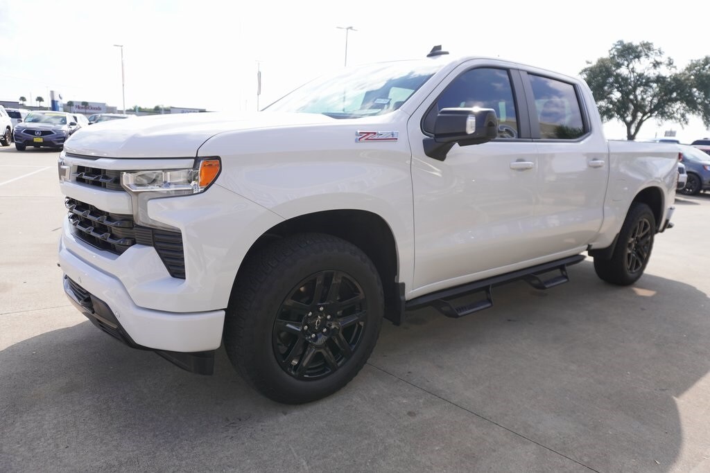 Used 2024 Chevrolet Silverado 1500 RST Truck