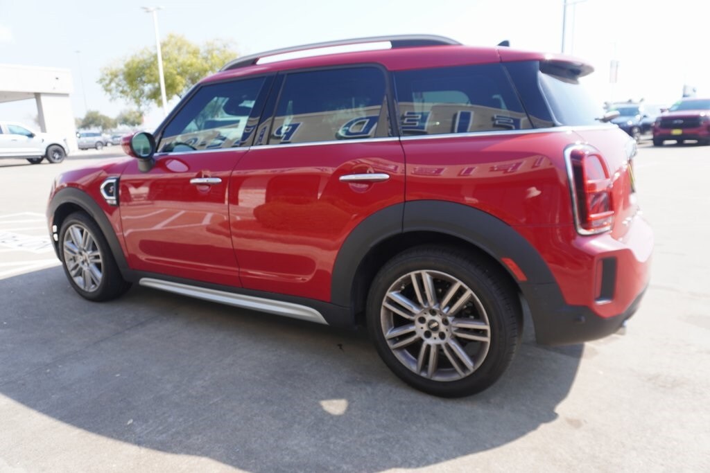 2024 Mini Cooper Signature photo 3