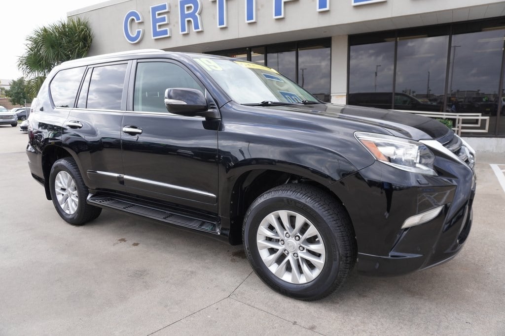 2017 Lexus GX Base's photo