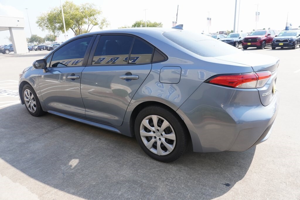 2020 Toyota Corolla LE photo 4
