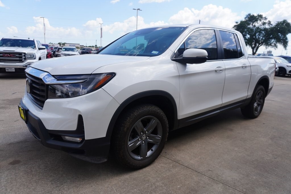 2023 Honda Ridgeline RTL photo 3