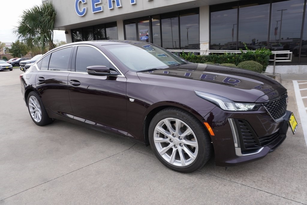 2021 Cadillac CT5 Luxury's photo