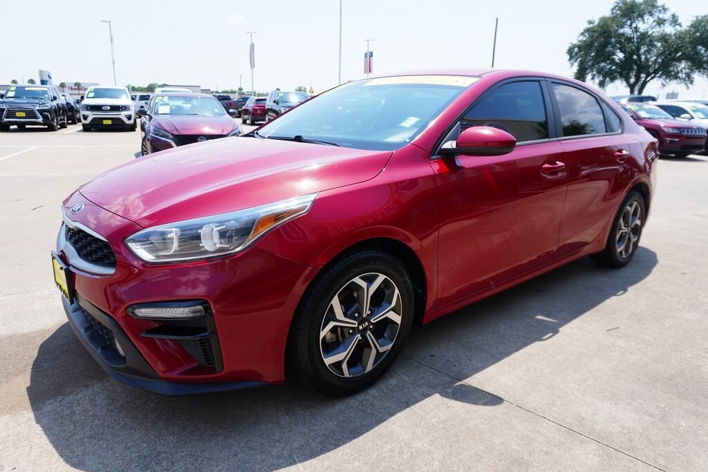 2021 Kia Forte LXS photo 3