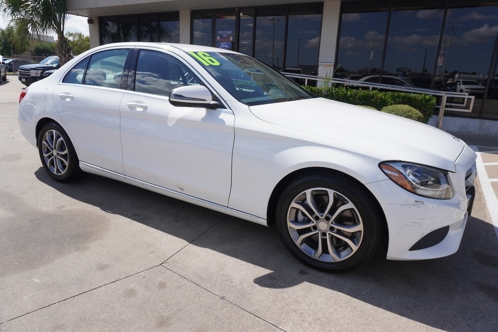 2016 Mercedes-Benz C-Class C300