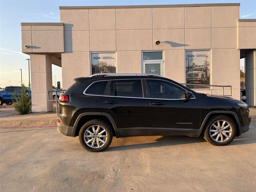 2016 Jeep Cherokee