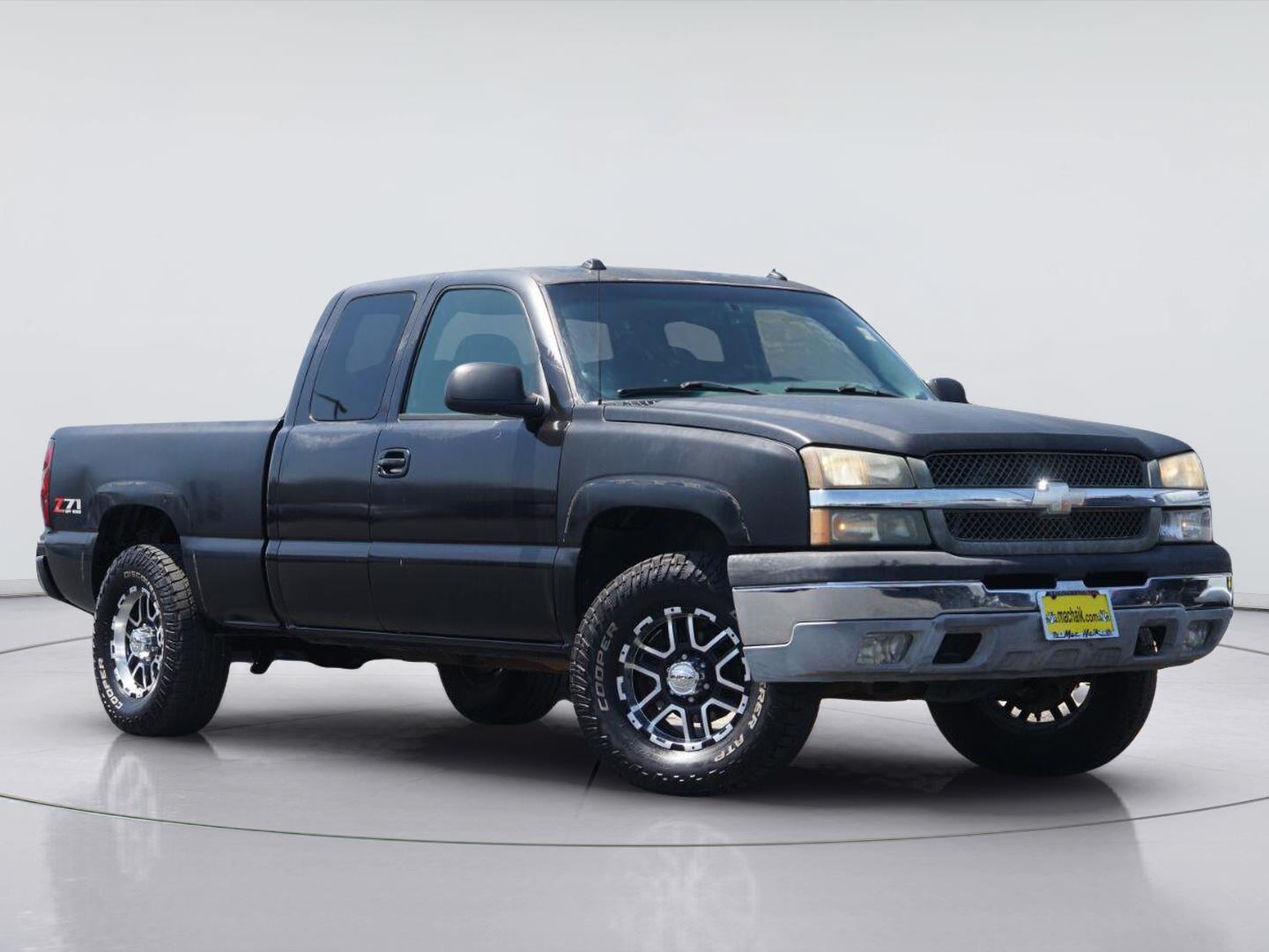 Used 2004 Chevrolet Silverado 1500 Z71 with VIN 2GCEK19T941335660 for sale in Georgetown, TX