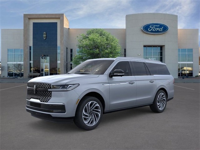 2025 Lincoln Navigator Reserve L's photo