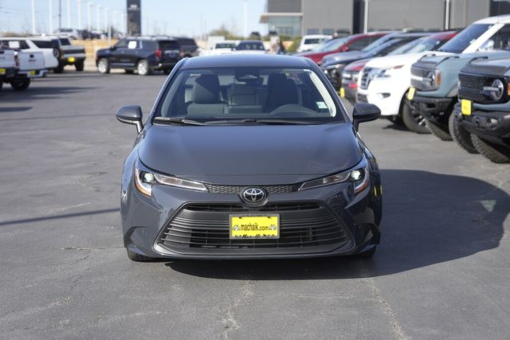 Used 2025 Toyota Corolla LE Sedan