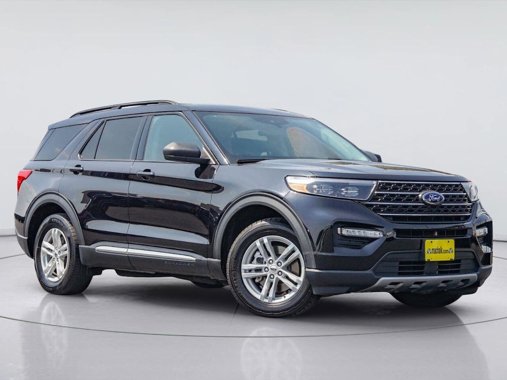 Used 2024 Ford Explorer XLT SUV