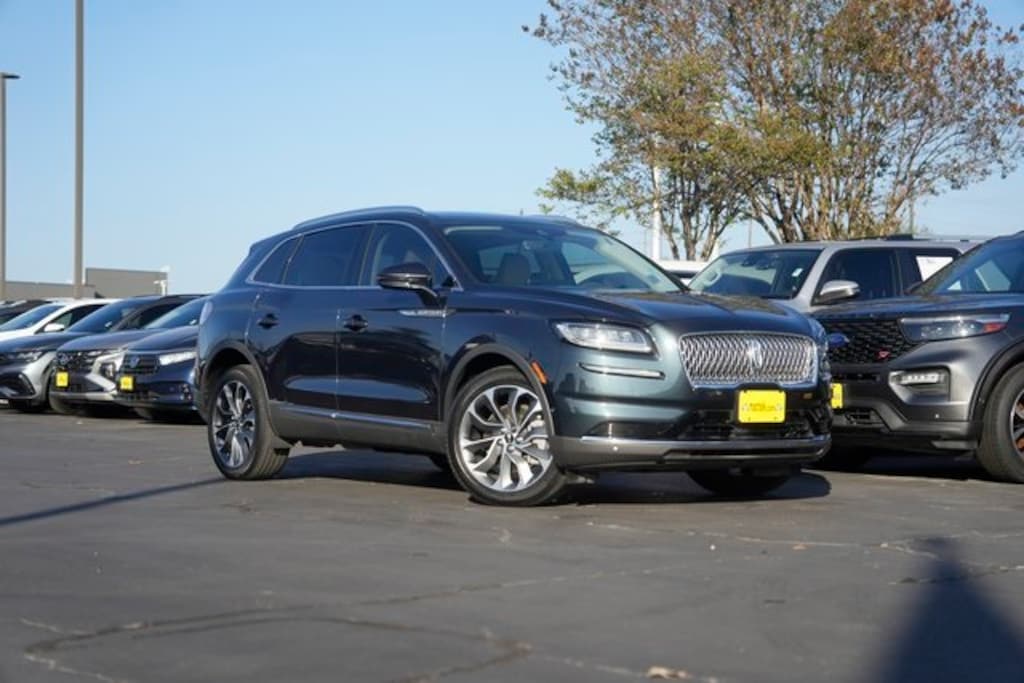 Used 2023 Lincoln Nautilus Reserve SUV