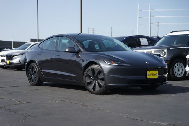 Used 2025 Tesla Model 3 Long Range with VIN 5YJ3E1EA3SF028000 for sale in Georgetown, TX