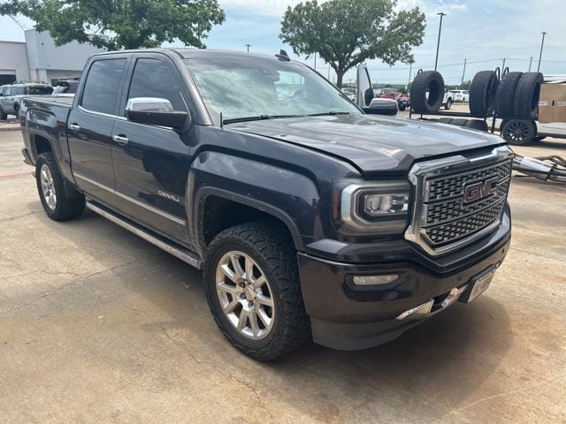 2016 GMC Sierra 4WD Crew Cab Short Box's photo