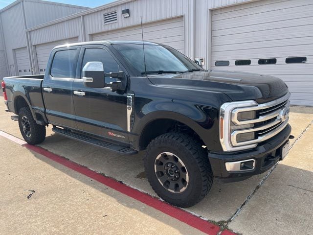 2026 Ford F-250 Platinum 4x4 Crew Cab 8' Box's photo