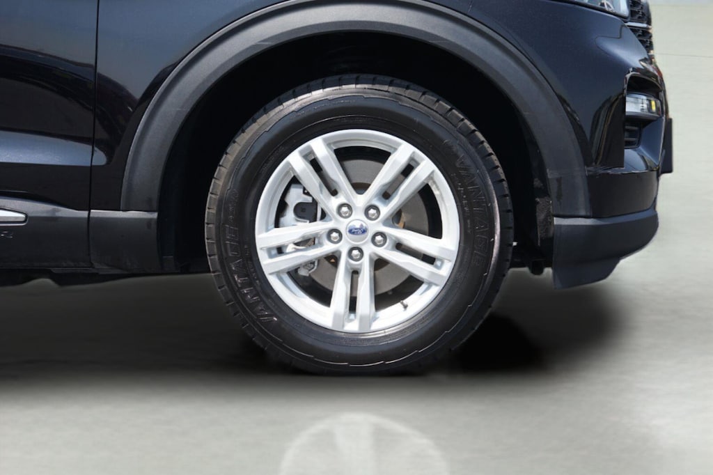 Used 2024 Ford Explorer XLT SUV